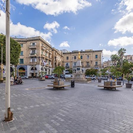 Bormla - Comfortable Two Bedroom Apartment Cospicua Екстериор снимка